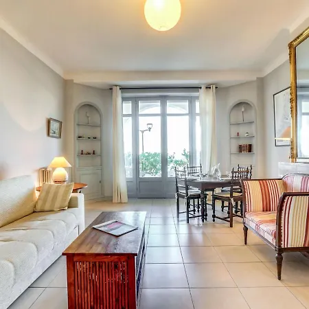 Les 3 Couronnes- L'annexe-1 * Saint-Jean-de-Luz